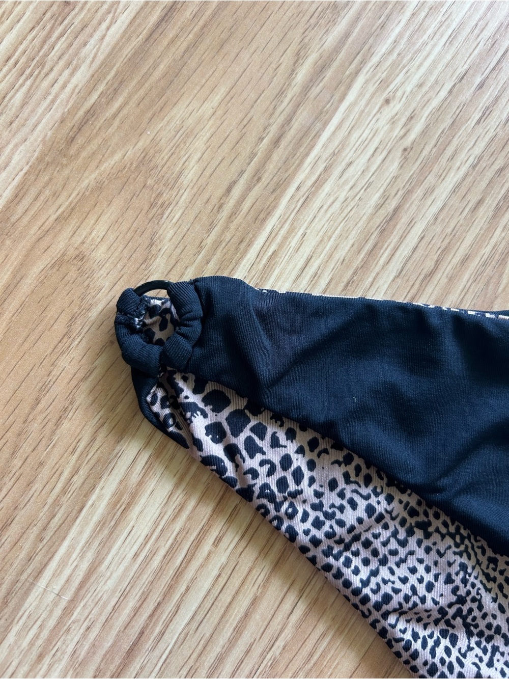 Acacia Swimwear Black Bottoms S - Picture 3 of 5
